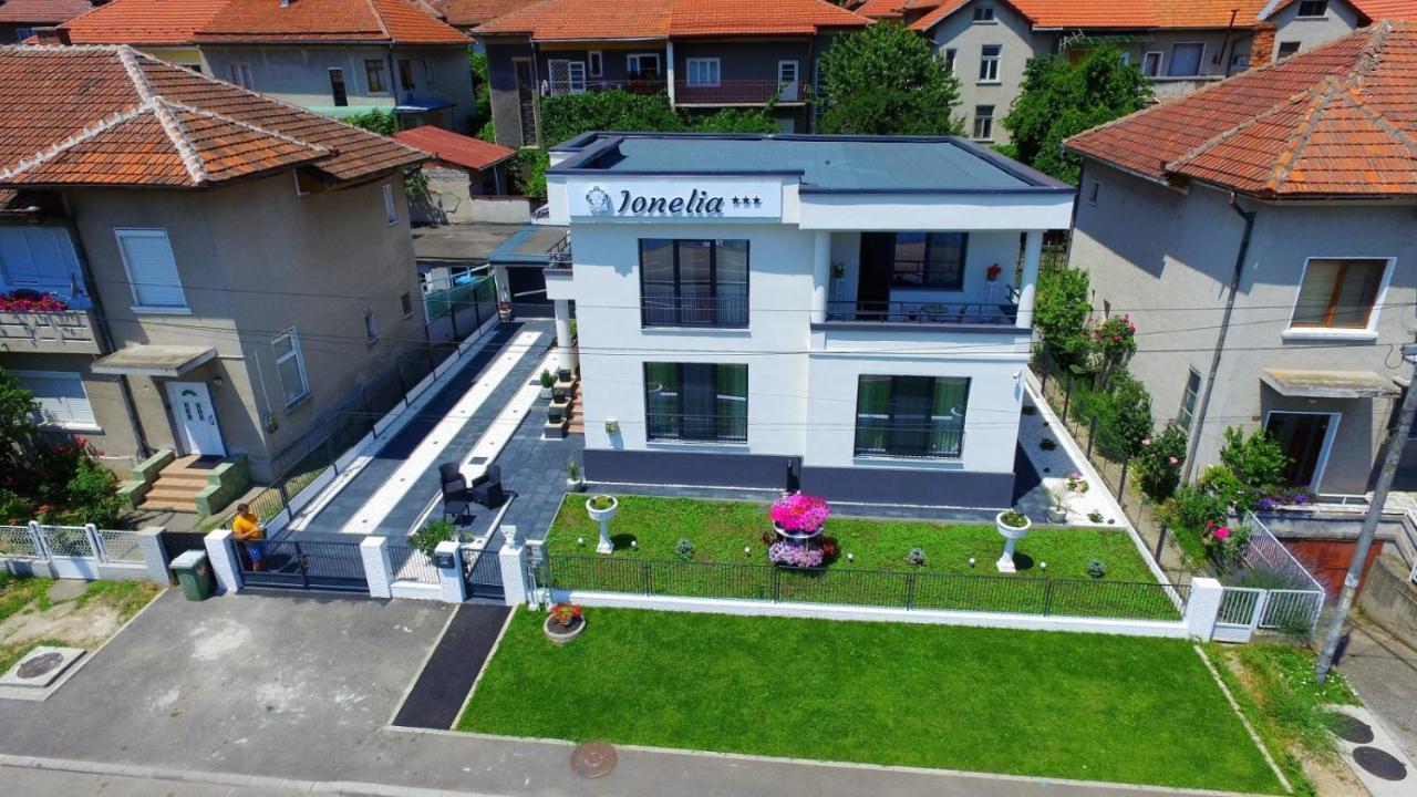 Pensiunea Ionelia Orşova Exterior foto